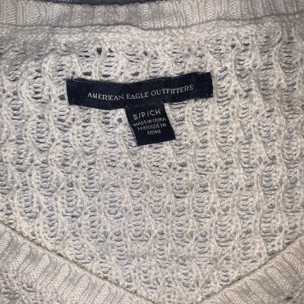 White/Cream American Eagle Sweater